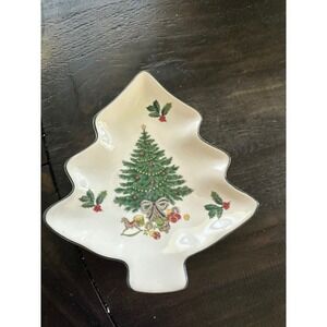 Mikasa Heritage Christmas Tree Shaped Candy Dish Trinket Plate Cabos Winter EUC